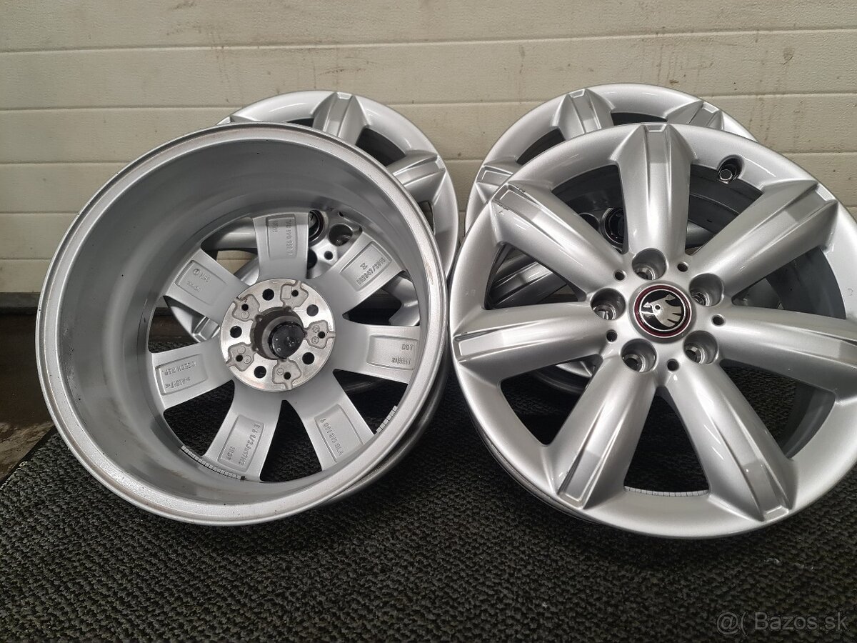 5X112 R17 6,5J ET39 . - 2