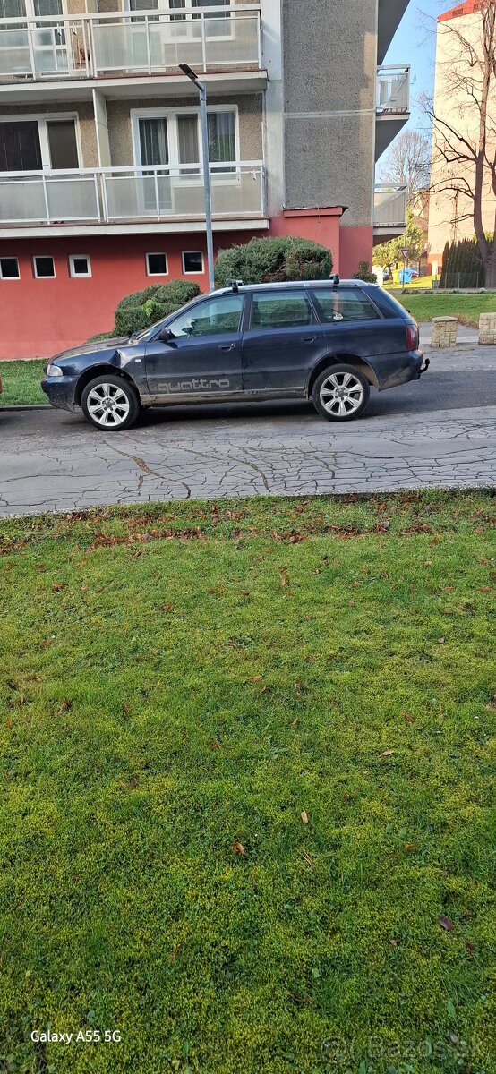 Audi A4b5 81 kw quattro - 2
