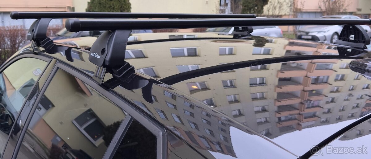 Strešný nosič pod lem dverí - 2