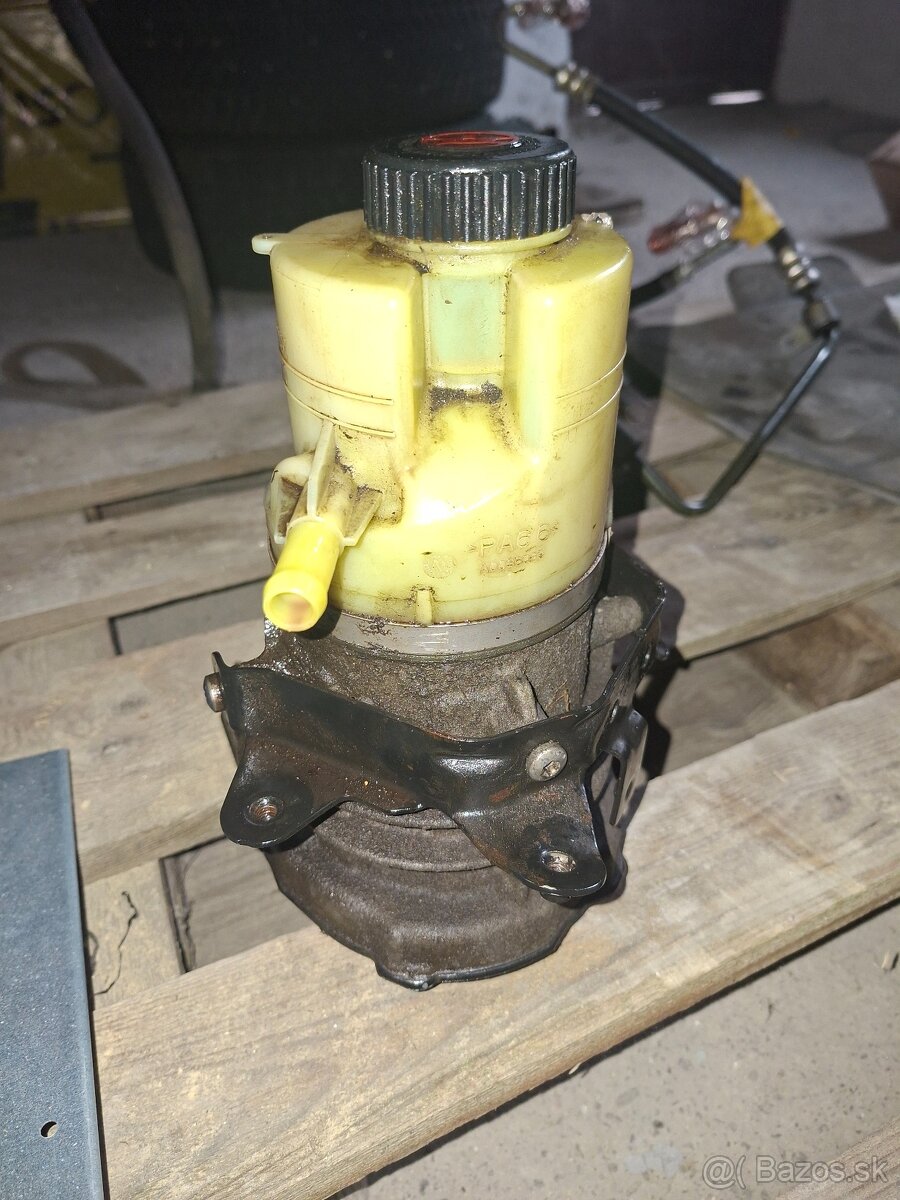 Predám servo čerpadlo Trafic Vivaro Talento - 2