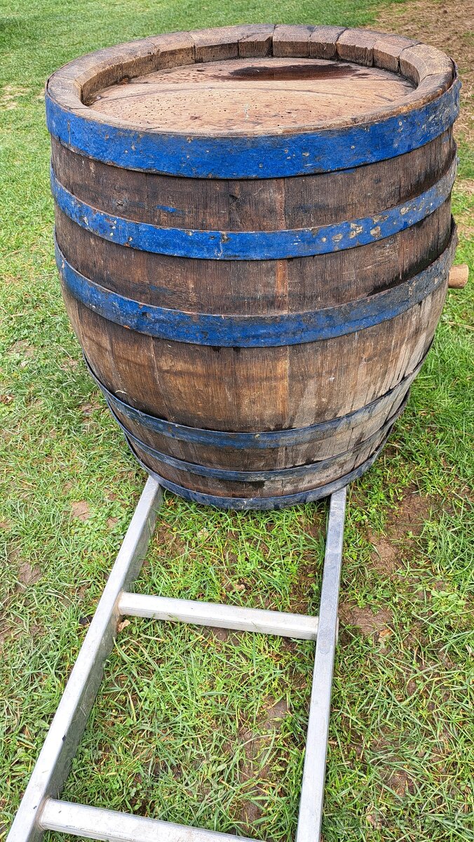 Predám drevený sud - 2