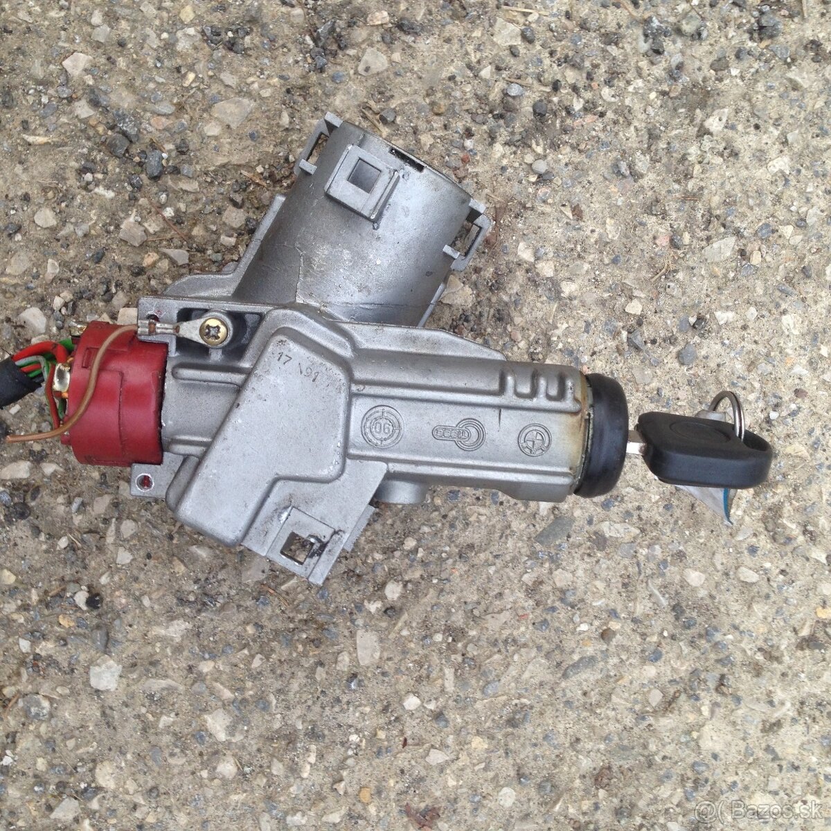 Predám spínaciu skrinku na BMW e36 - 2