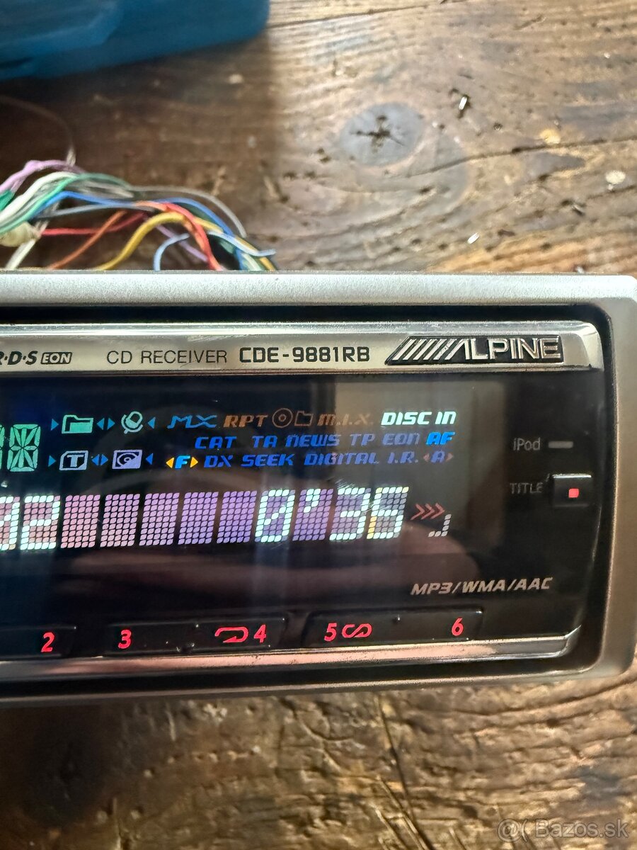 Alpine CDE-9881RB - 2