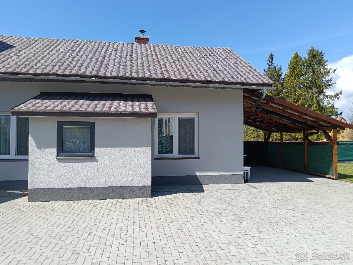 Rodinný dom v centre obce Liesek - 2