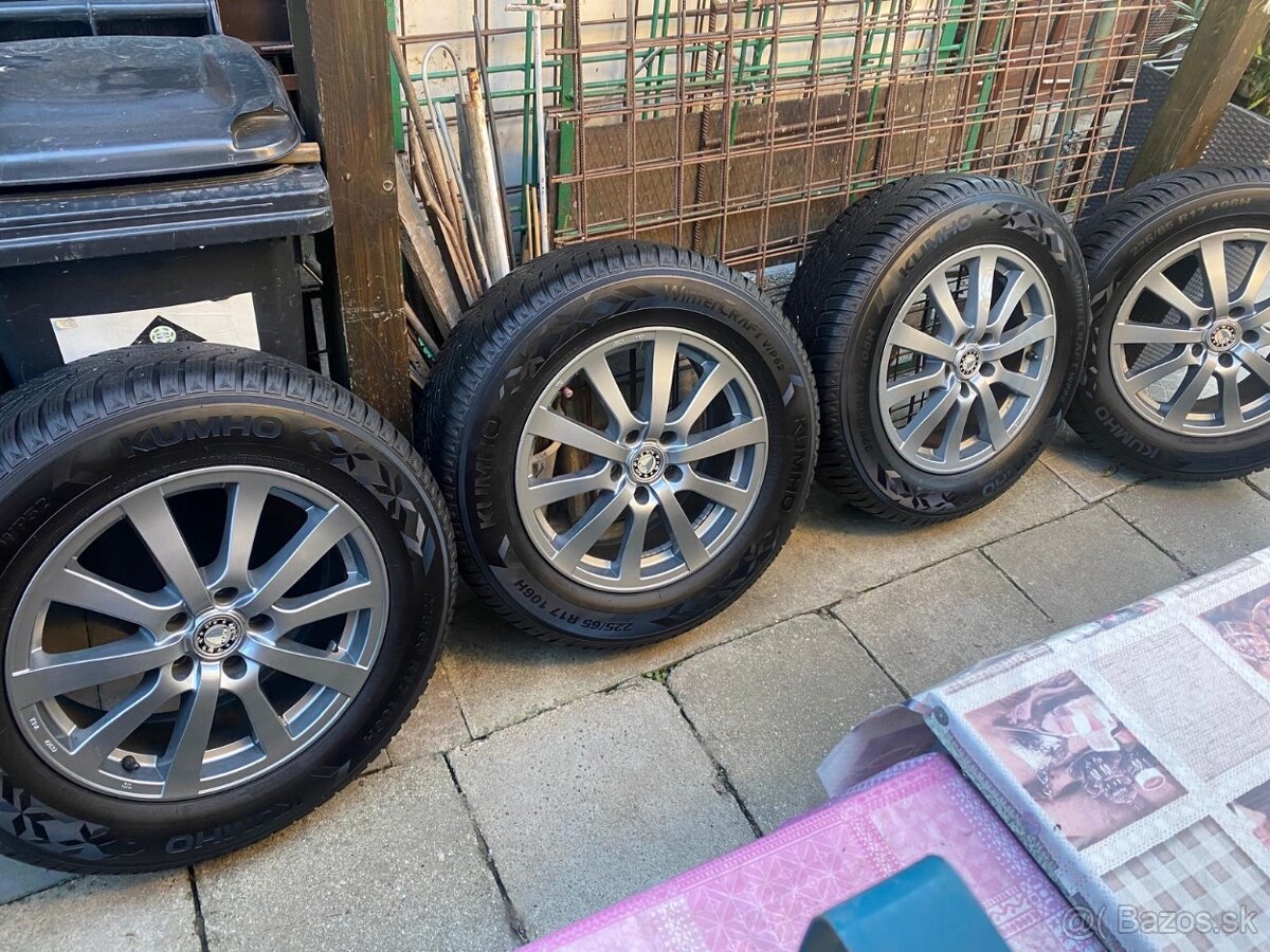 Predám zimné pneu na Mazdu CX5 - 2