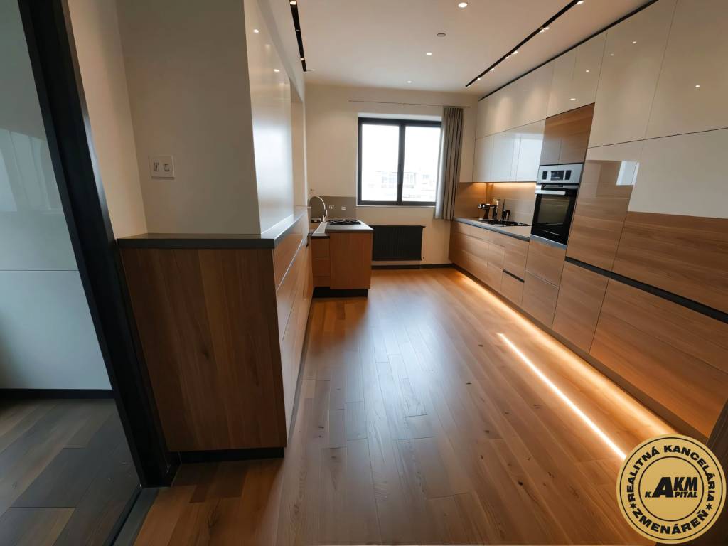 2 izbový tehlový byt Zvolen - CENTRUM - NA PREDAJ - 2