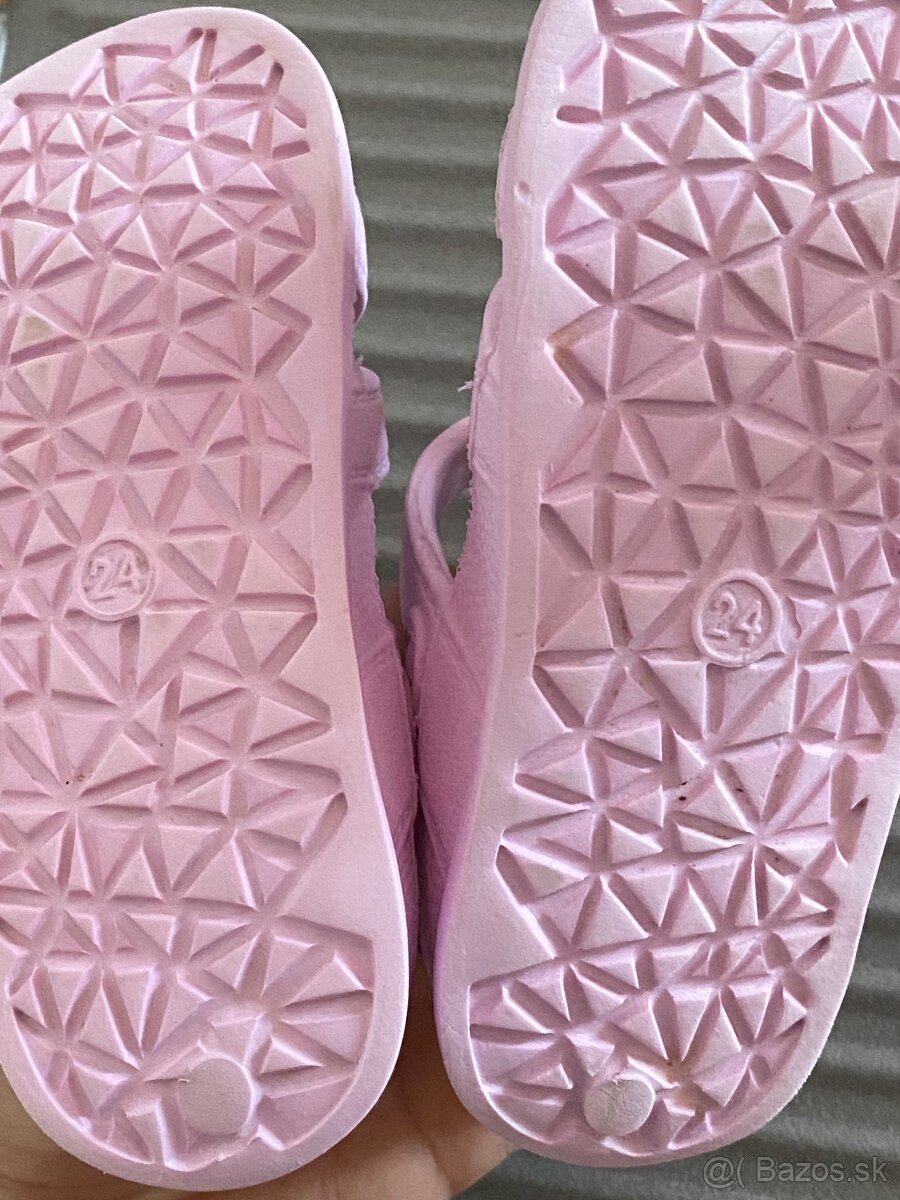 Dievčenské sandále - 2