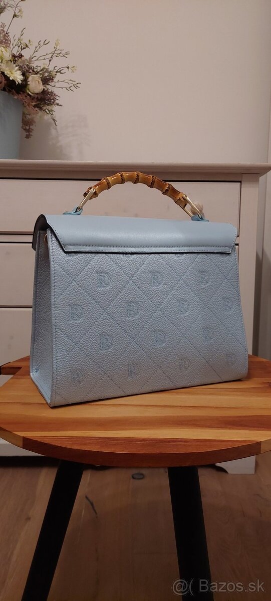 Vivienne Atlantis - 2