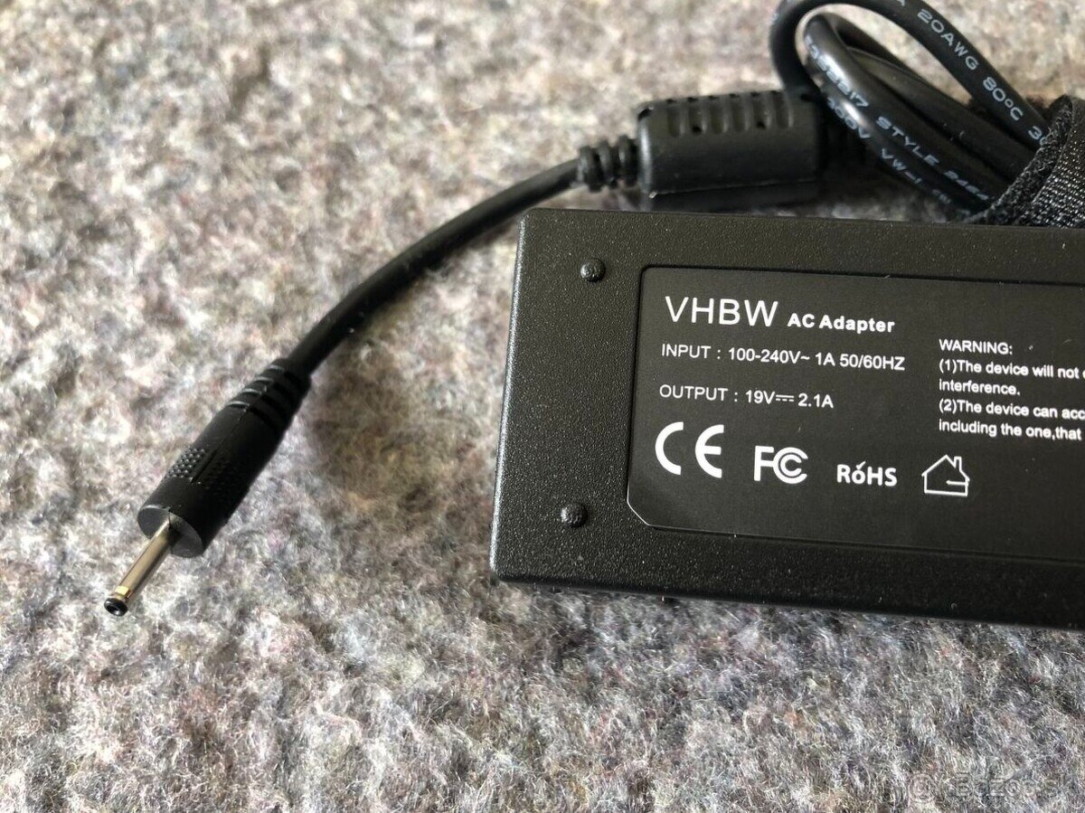 Nabíjačka na netbook notebook Asus 19V 2,1A - 2