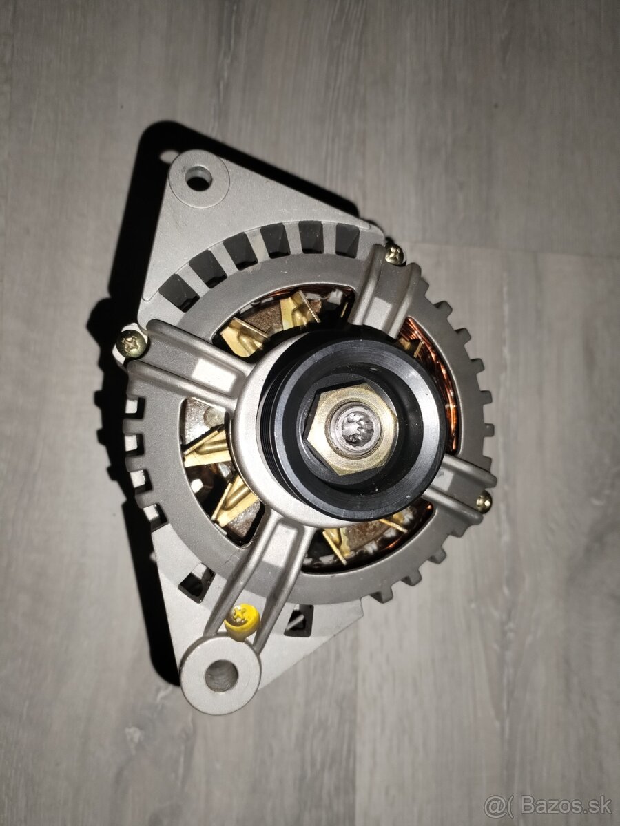 alternátor škoda octavia felicia - 2
