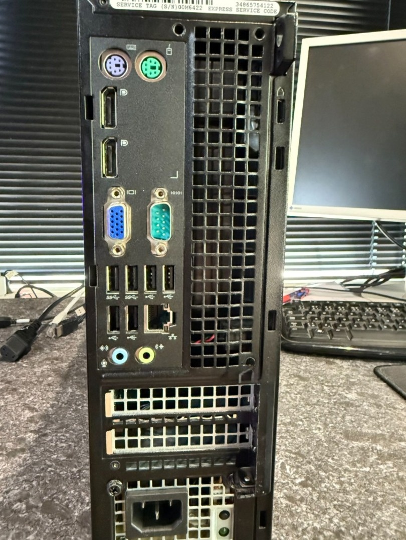 Počítač Dell OptiPlex 9020 – i5-4570 / LINUX MINT / 250G SSD - 2