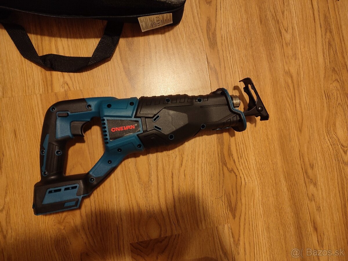 Chvostová píla onevan - 2