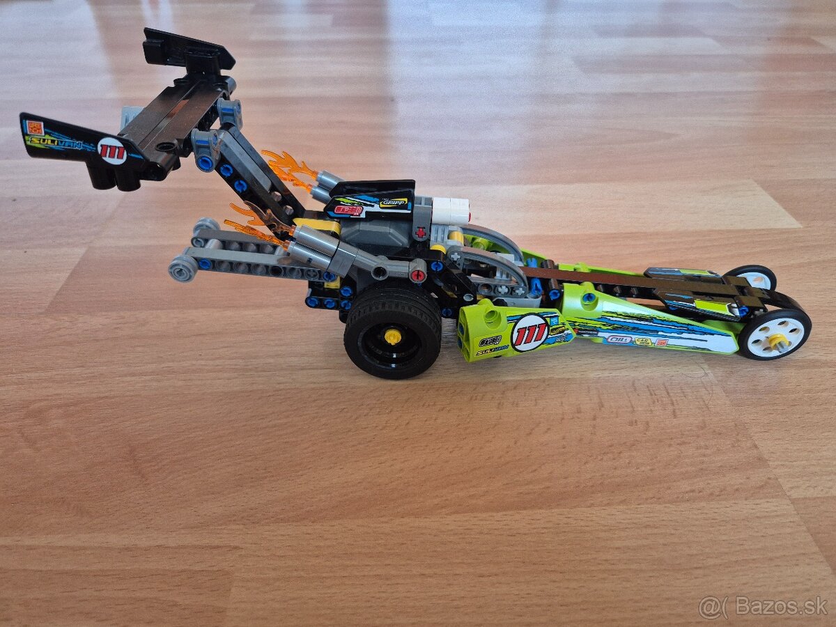 LEGO Technic 42103 Dragster - 2
