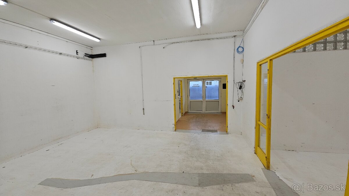 Prenájom skladových priestorov v Smoleniciach. - 2