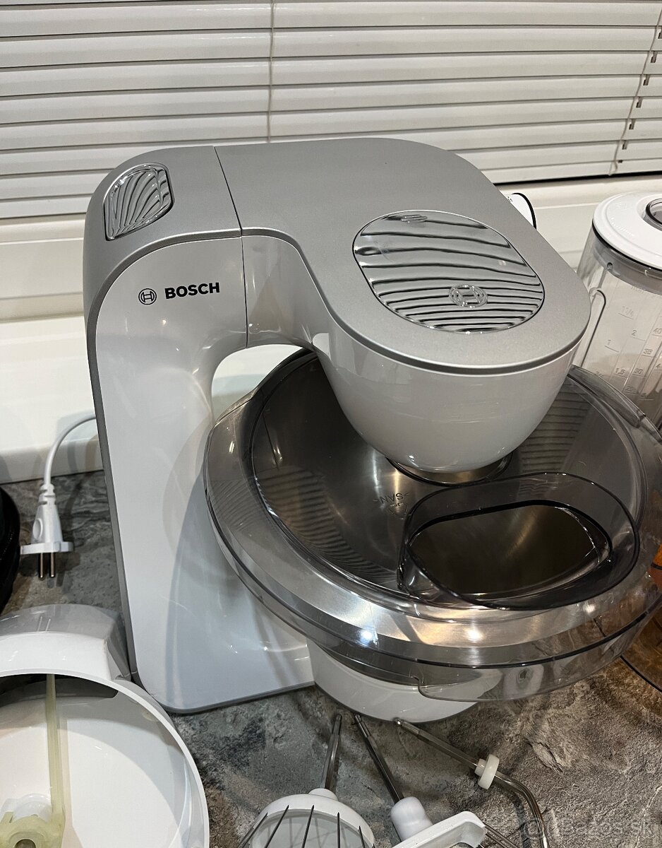 Bosch MUM 58258 1000w kuchynský robot - 2