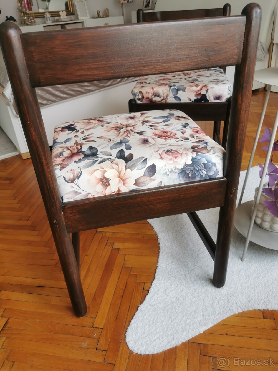 Vintage kvetinové stoličky - 2