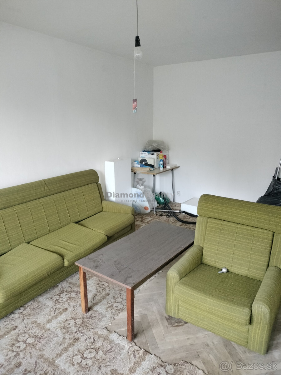 Ponúkam na predaj 1 izbový byt Varšavská ulica Ťahanovce, Ko - 2