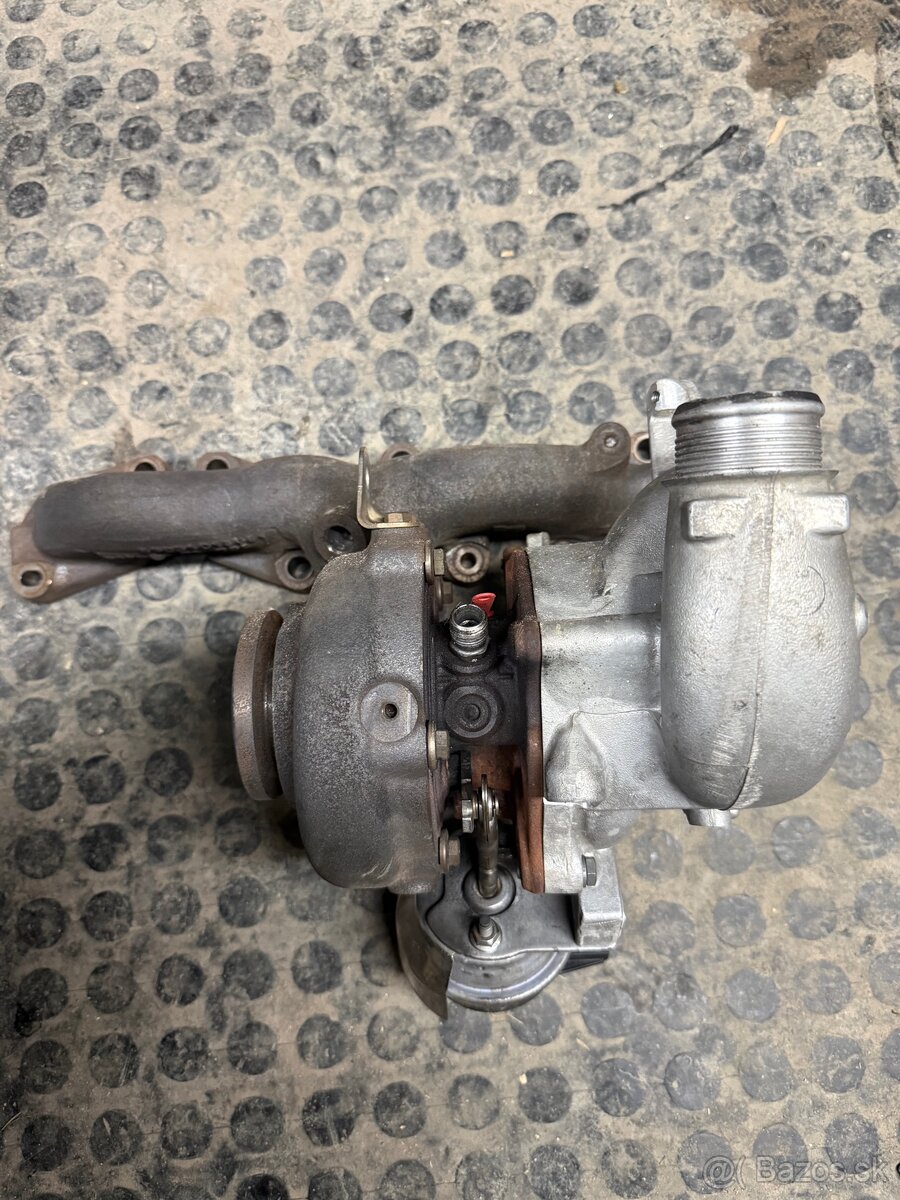 Turbo VJ503 24539 00130 04L 253 124 A - 2