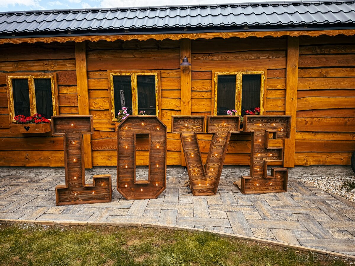 Písmena LOVE na svadby, udalosti - prenájom - 2