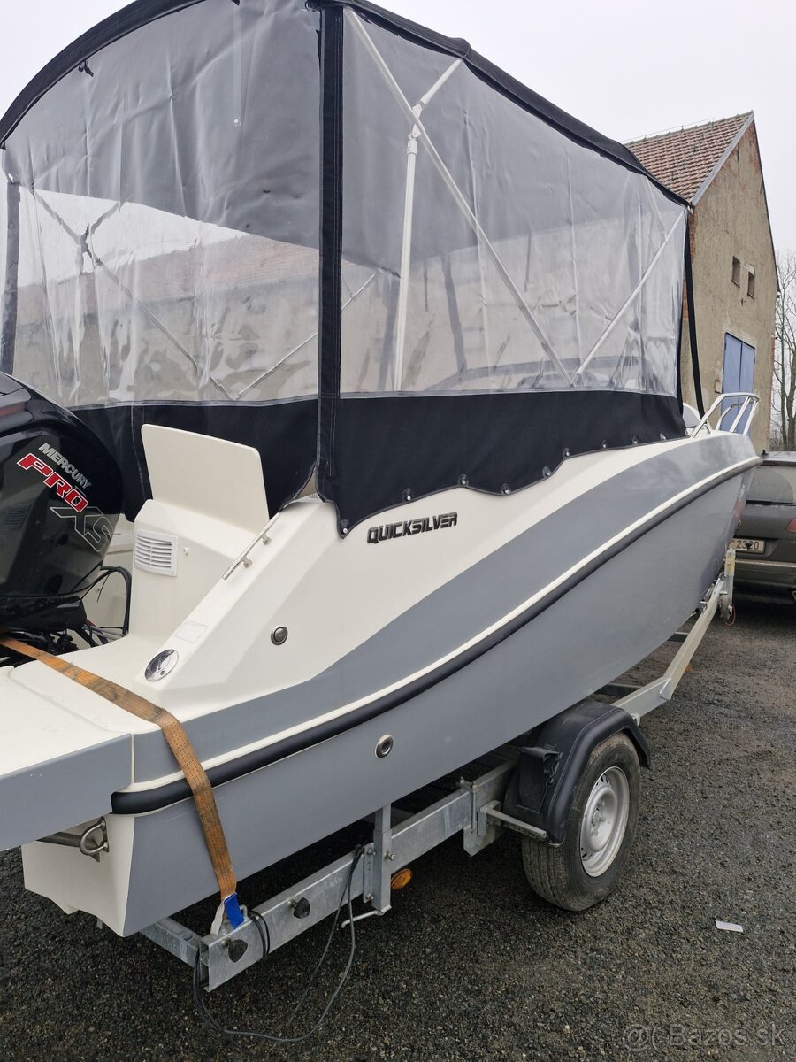 motorová loď QUICKSILVER ACTIV 555 CABIN - 2