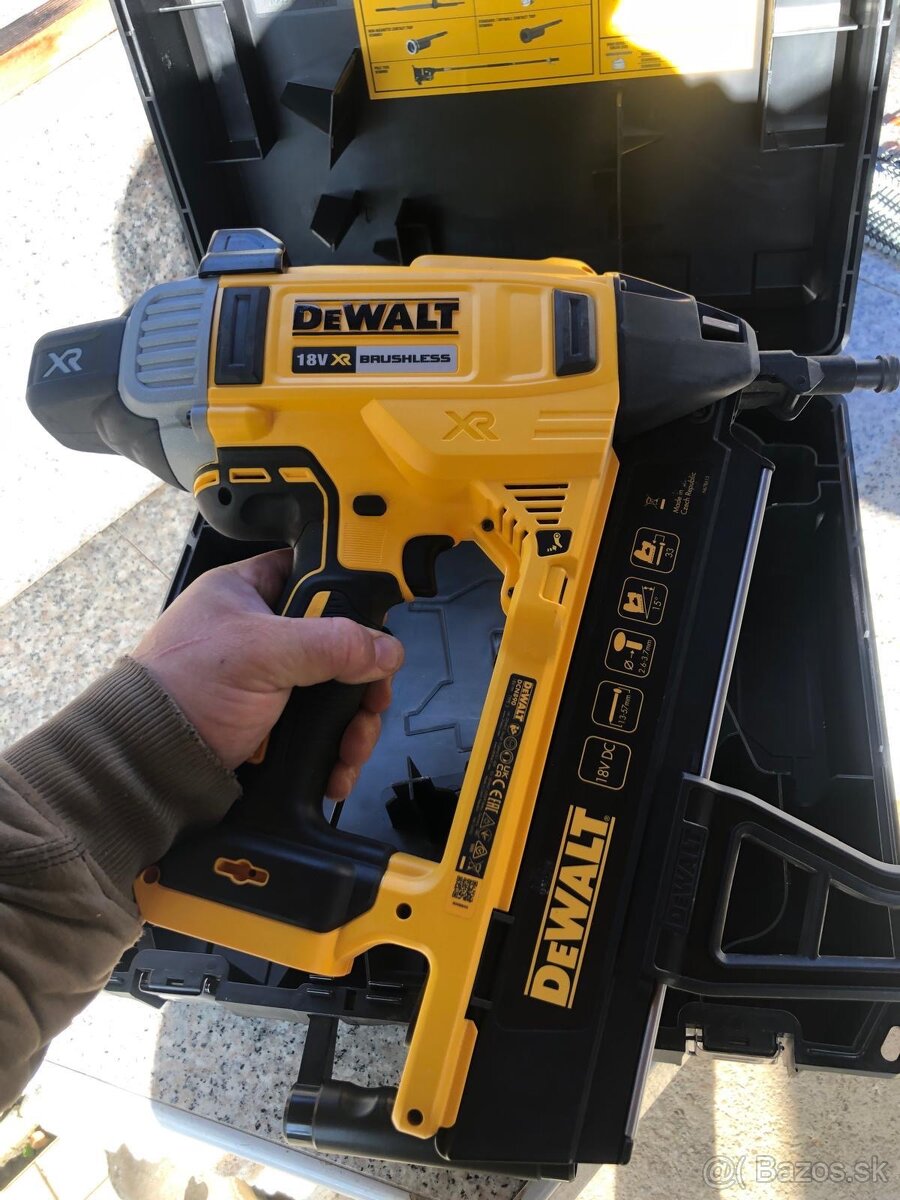 Dewalt DCN 890 - 2