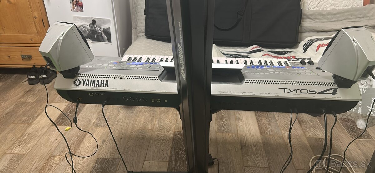 Yamaha tyros 4 - 2