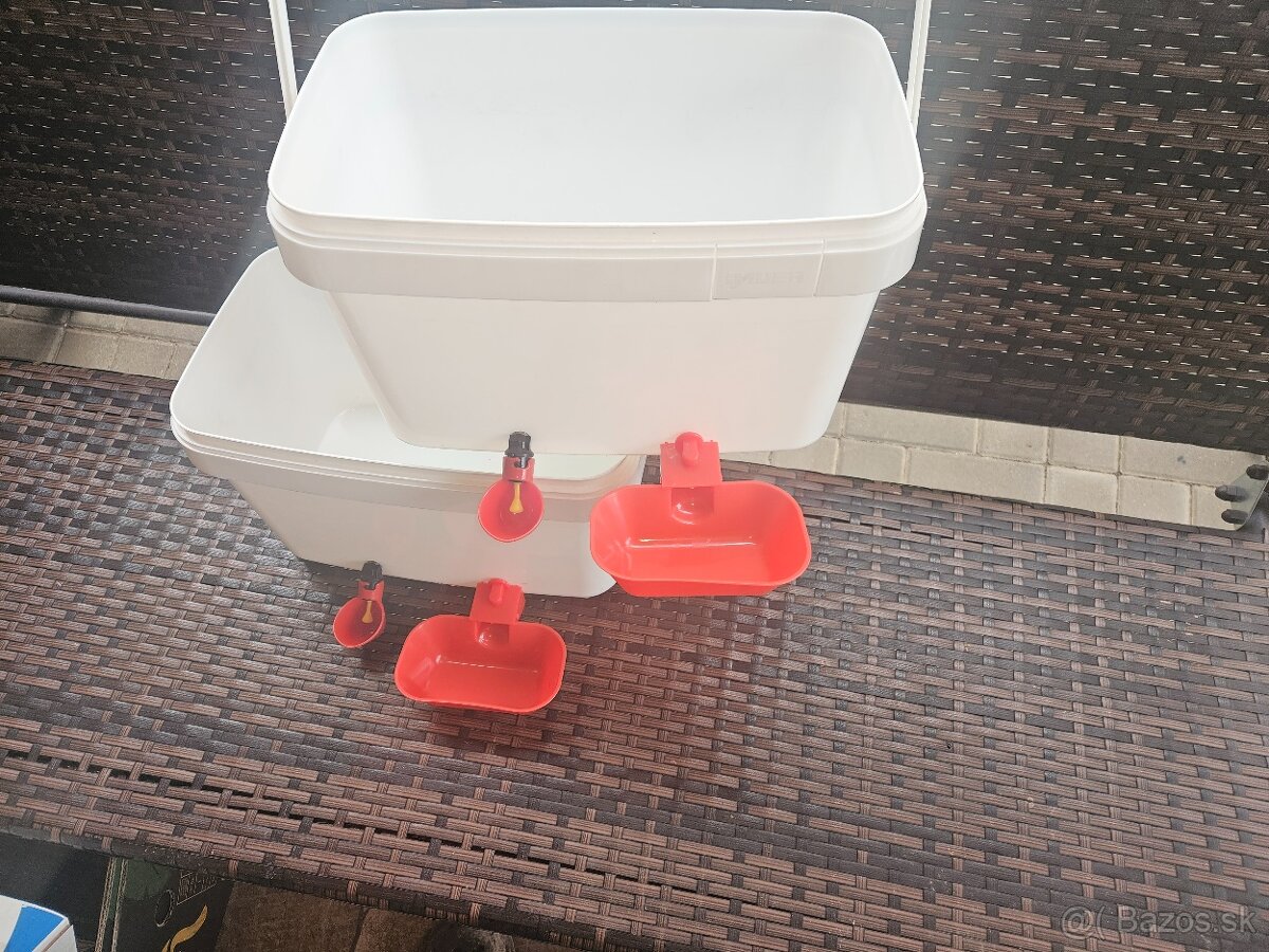 Predam automaticku napajacku - 2