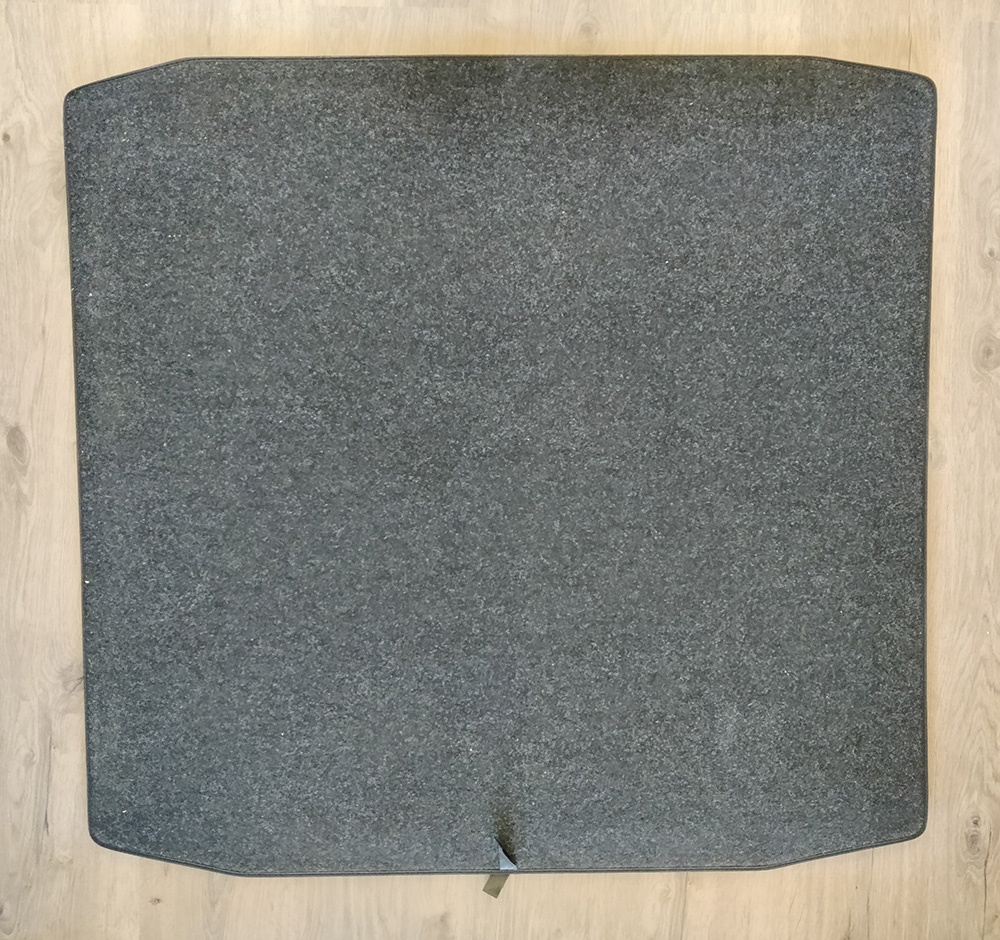 Obojstranny koberec do kufra pre Skodu Rapid Liftback - 2