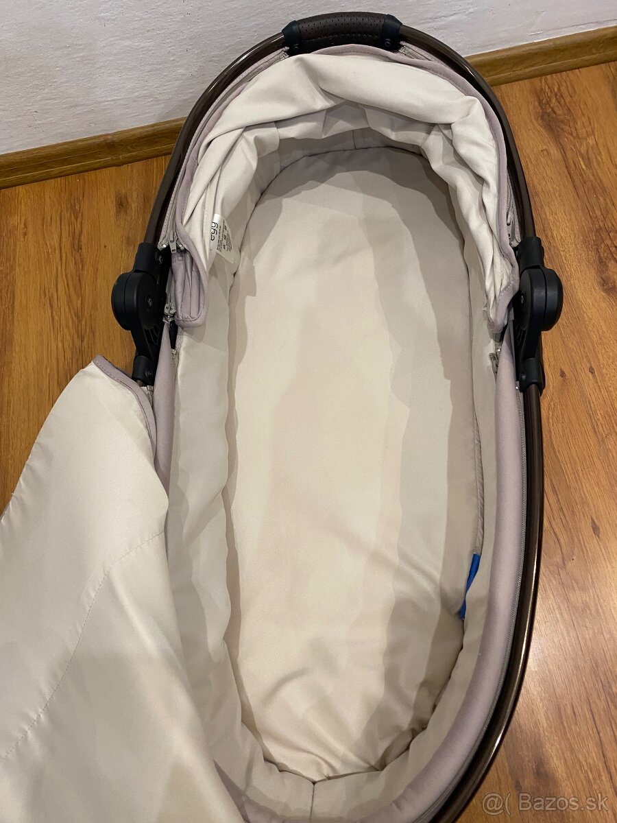 BabyStyle Egg2 set 9 v 1 - feather geo - 2