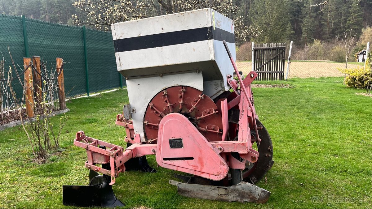 Sadzač zemiakov - 2