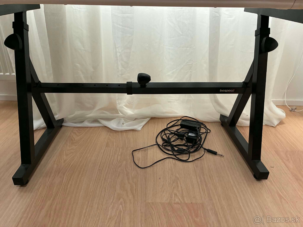 Yamaha DGX 670 - 2