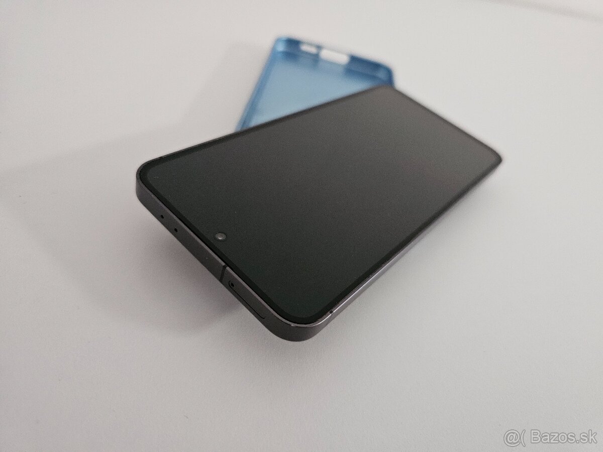 Samsung Galaxy S24FE - 2