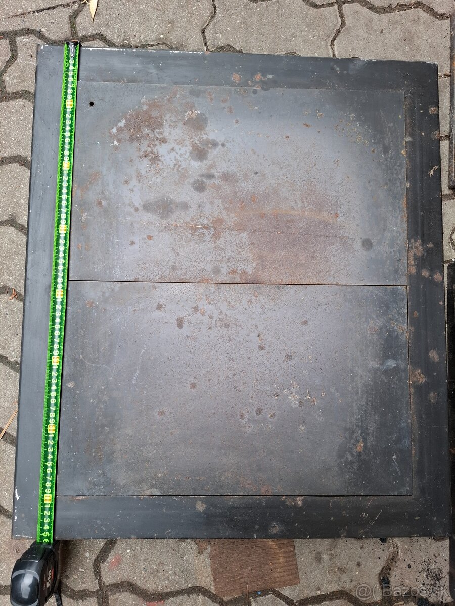 Predam platňu na šporak - 2