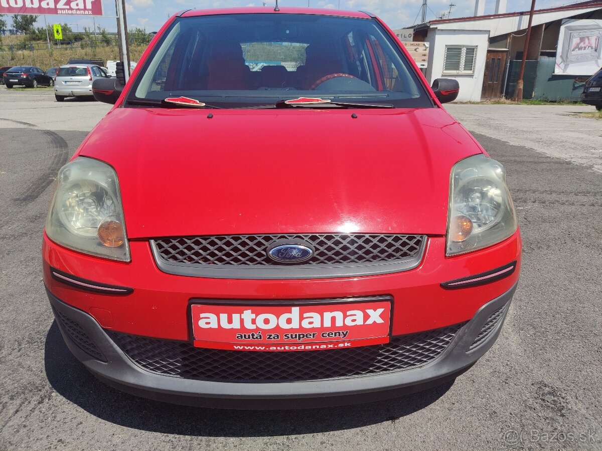 Ford Fiasta - 2
