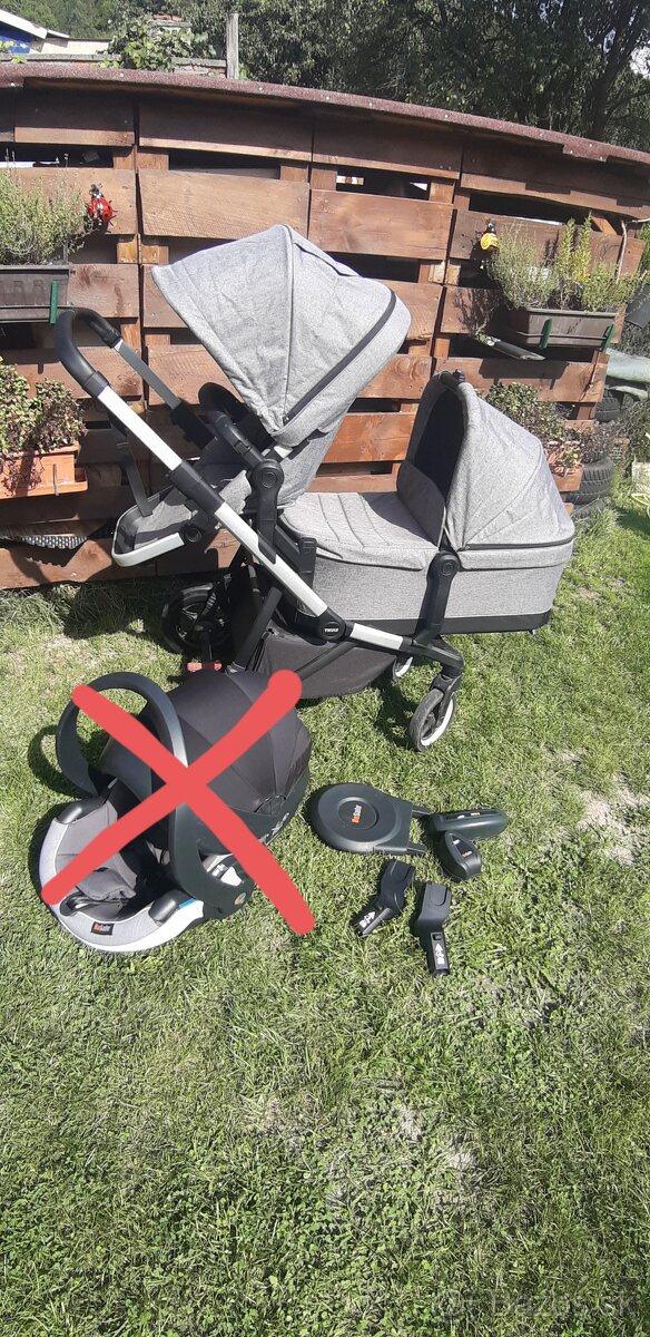 kočík Thule Sleek set - 2