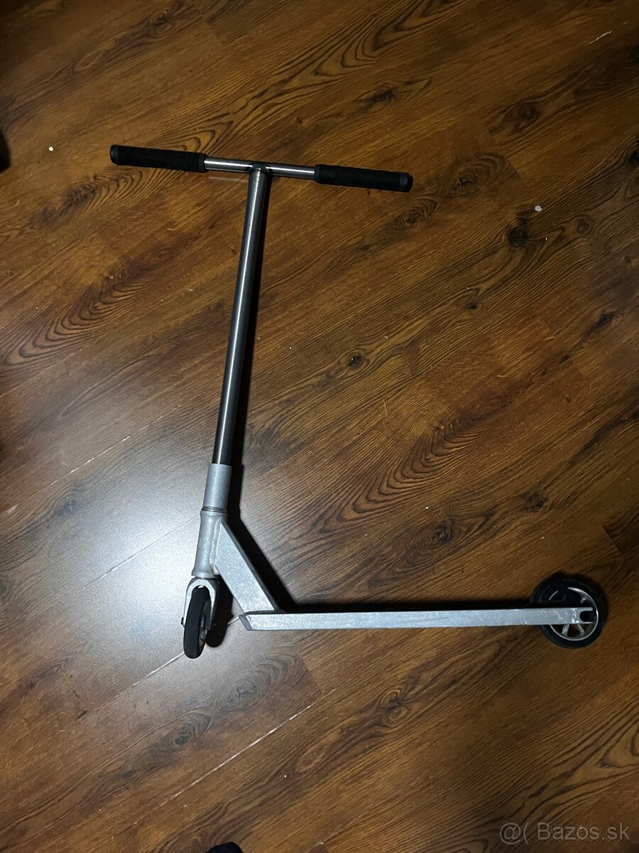 Freestyle kolobežka - 2