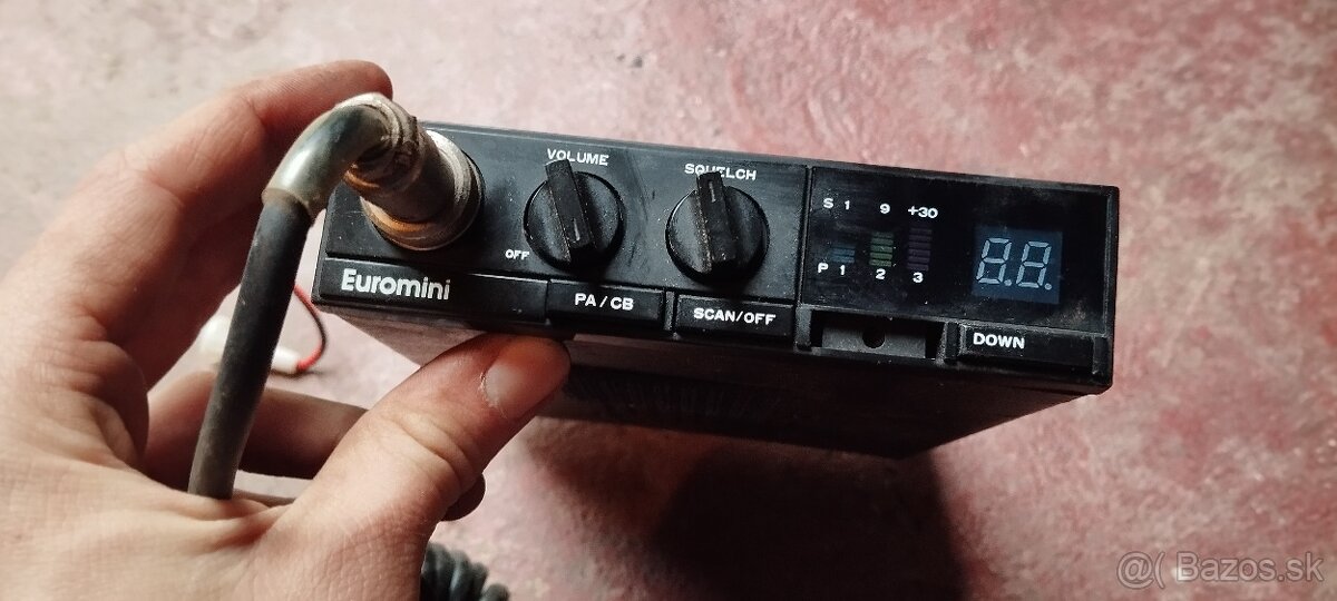 CB vysielačka + anténa + zosilňovač + rádio - 2