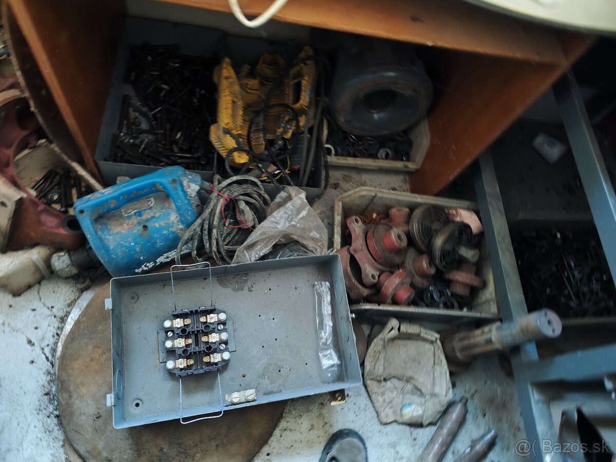 Náhradné diely - 2