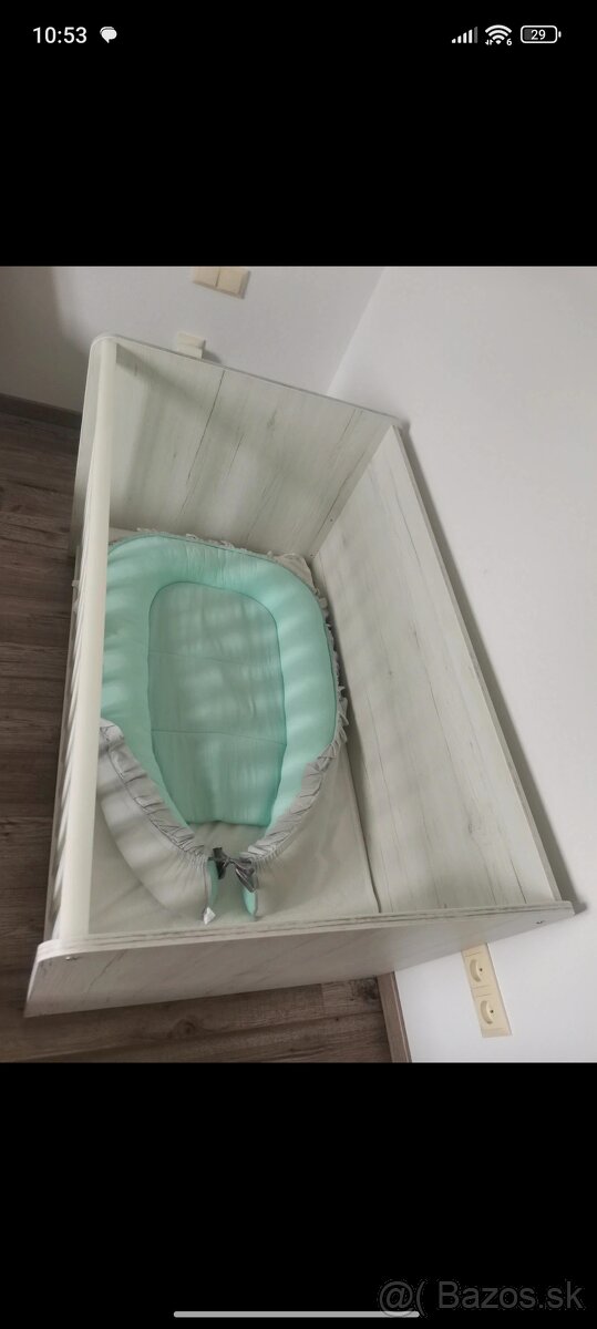 Detska postielka+prebalovaci pult - 2