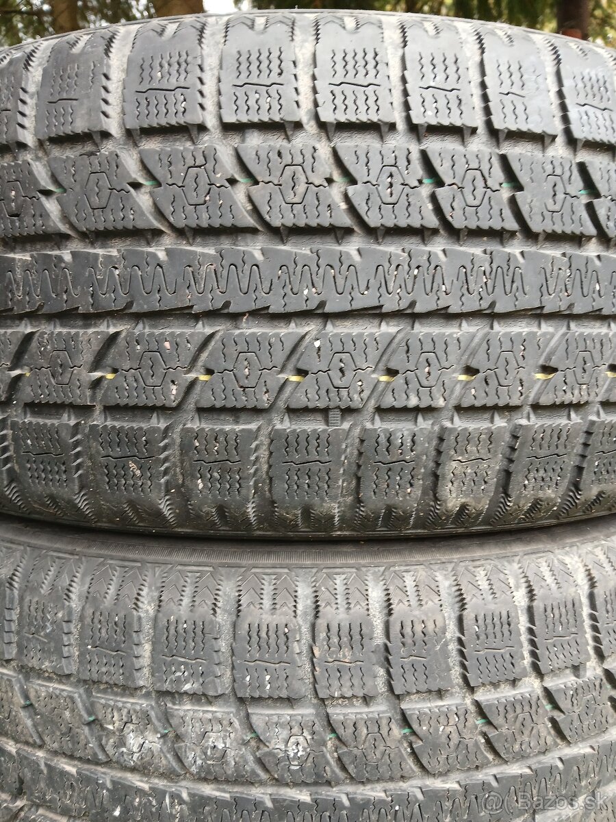 Zimné pneumatiky 235/50/R19 - 2