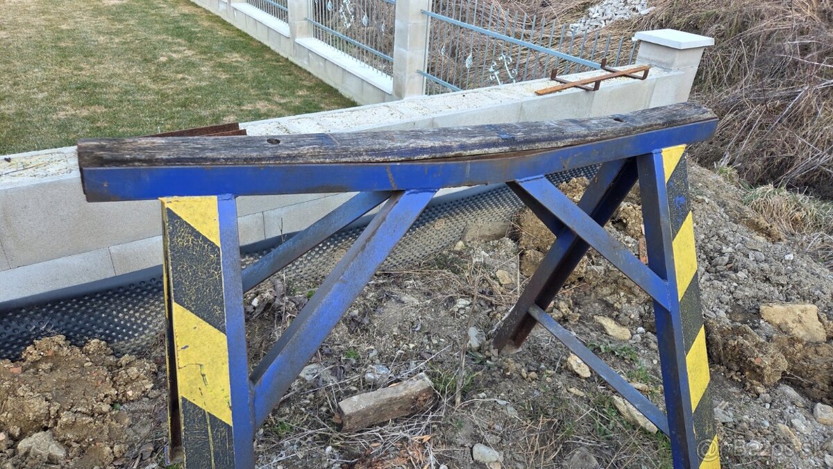 Stavebné kozy (podložky, nohy) - 2