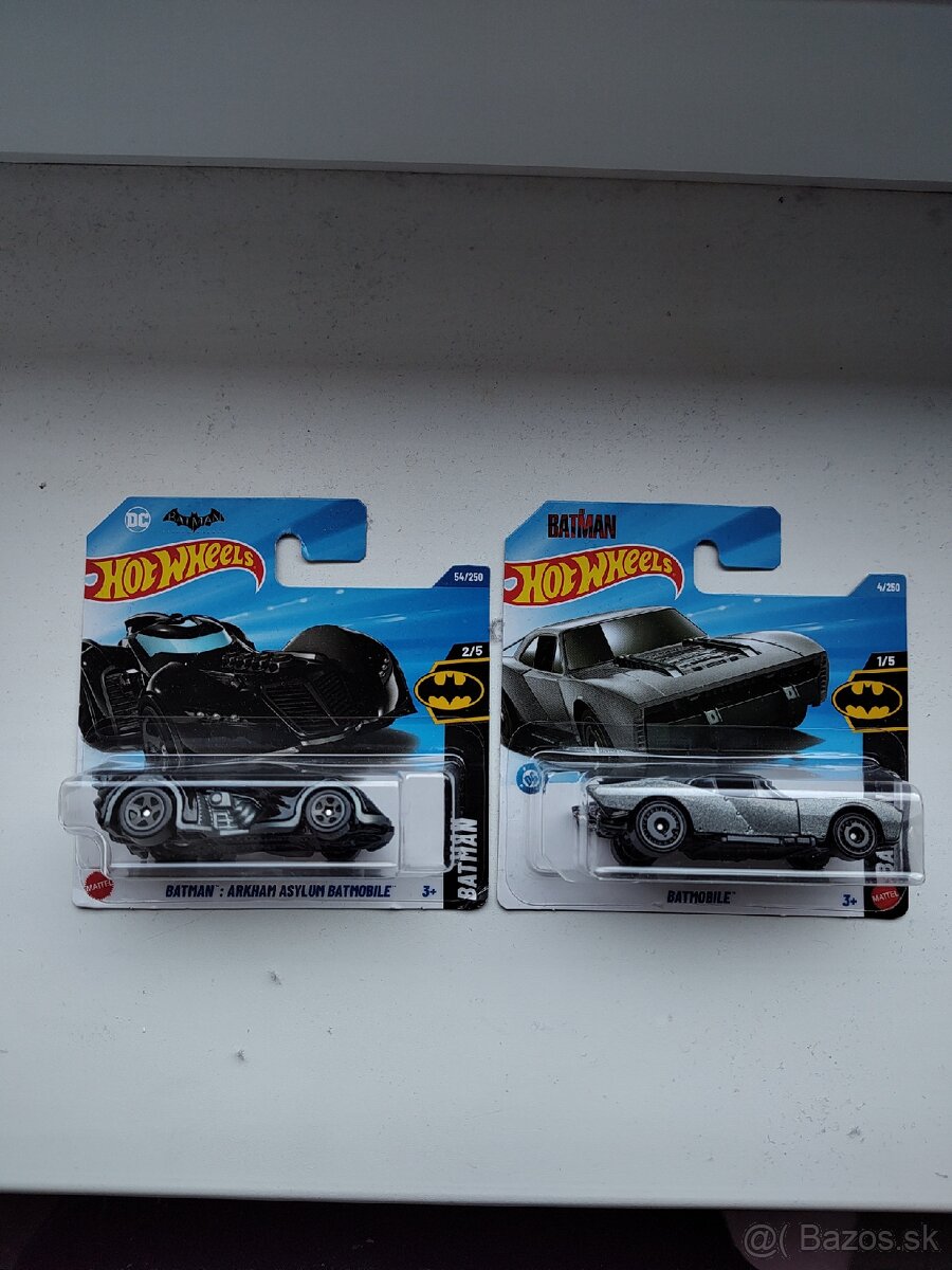 Hot wheels Batmobile 2 ks - 2