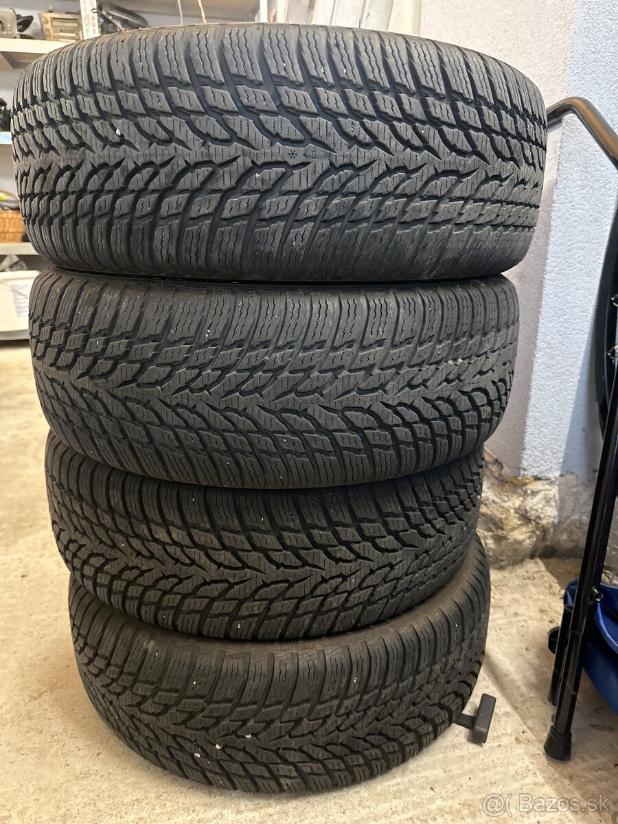 Zimne gumy 205/60R16 NOKIAN 2021 - 2