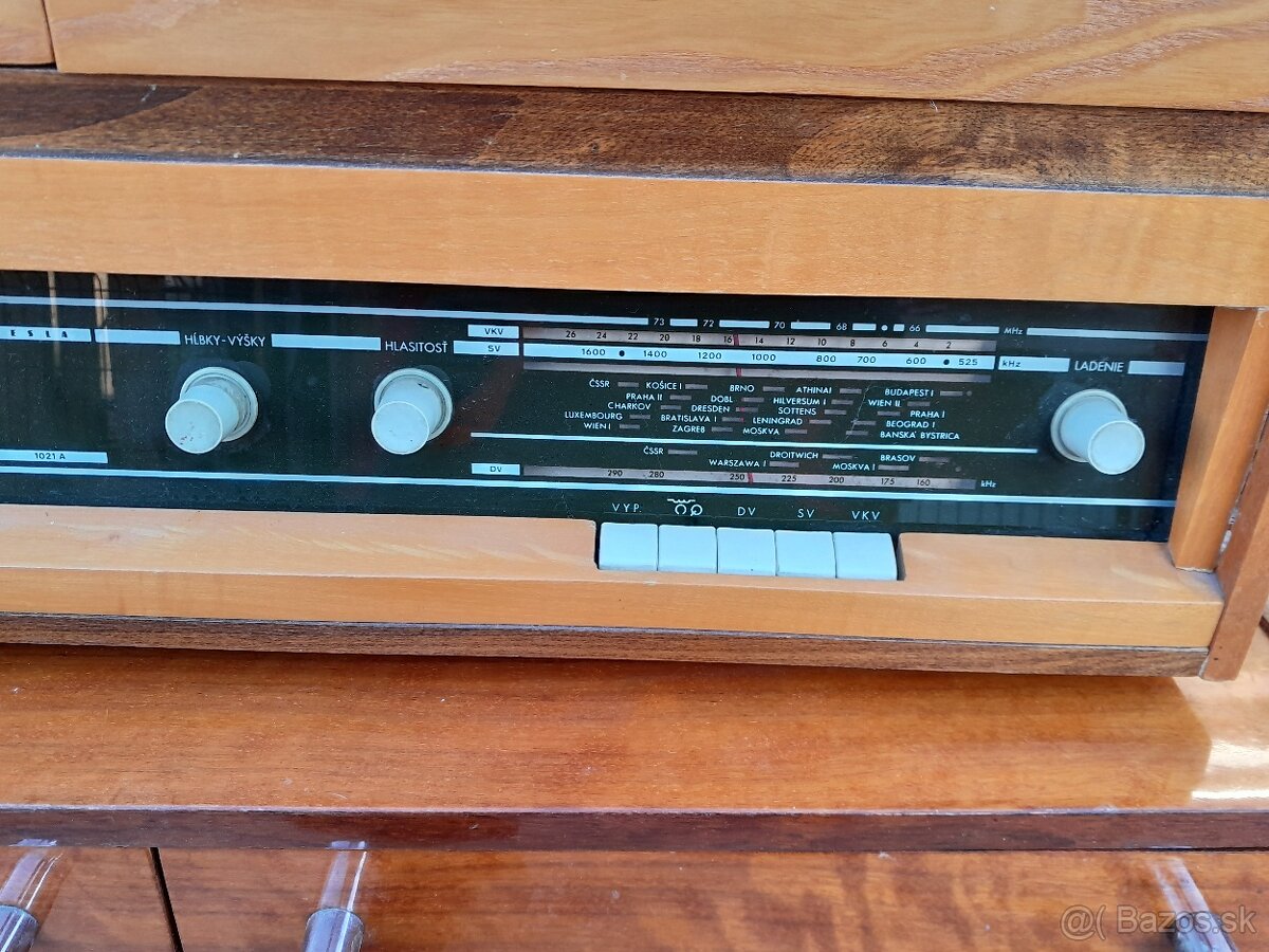 Predám staré rádio Opereta Tesla 1021 A - 2