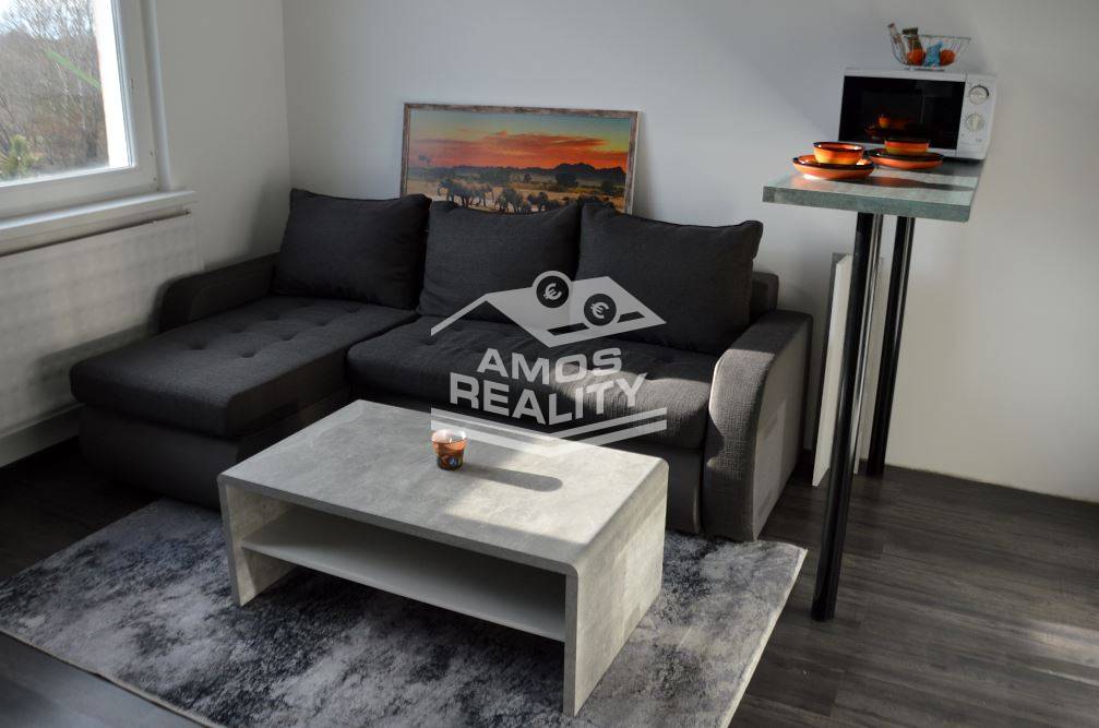 PRENÁJOM ,2 i zariadený byt pre 2 osoby pri rybníkoch, Rohož - 2