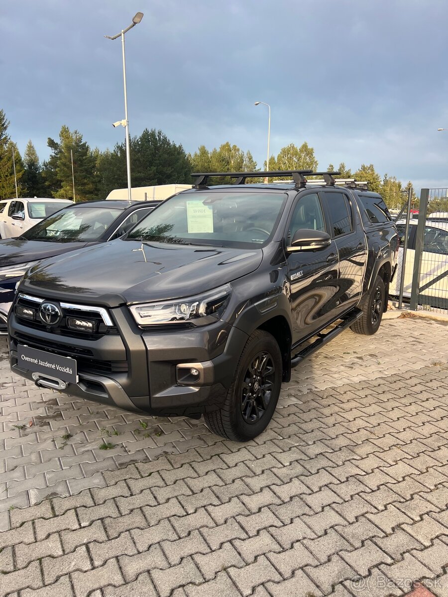 predam novu Toyota Hilux - 2