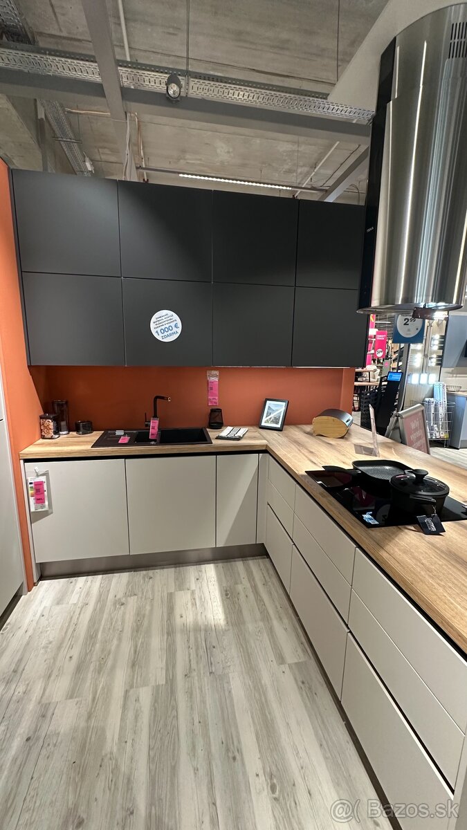 Kuchyňa z výstavy - 2