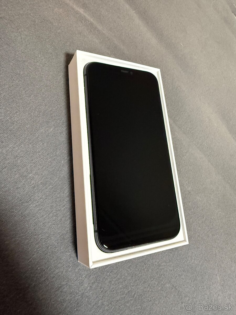 Apple iPhone 11 128 GB - 2