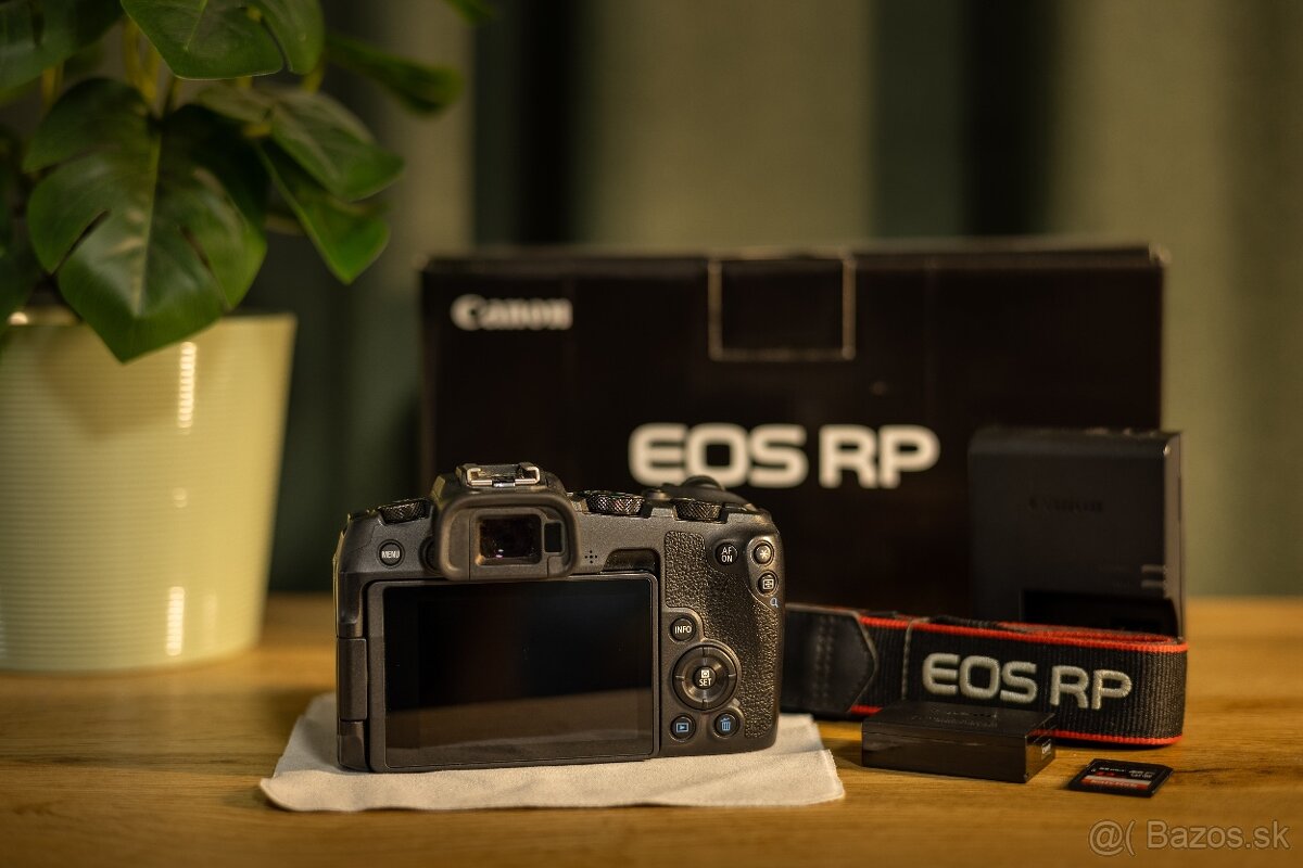 Canon RP (top stav, vrátane originál balenia) - 2