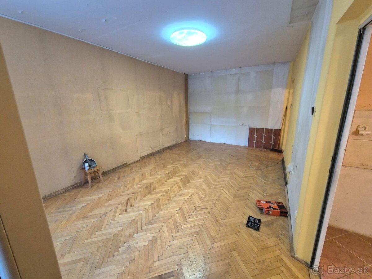 Predám 3 izbový byt na Fončorde - 2